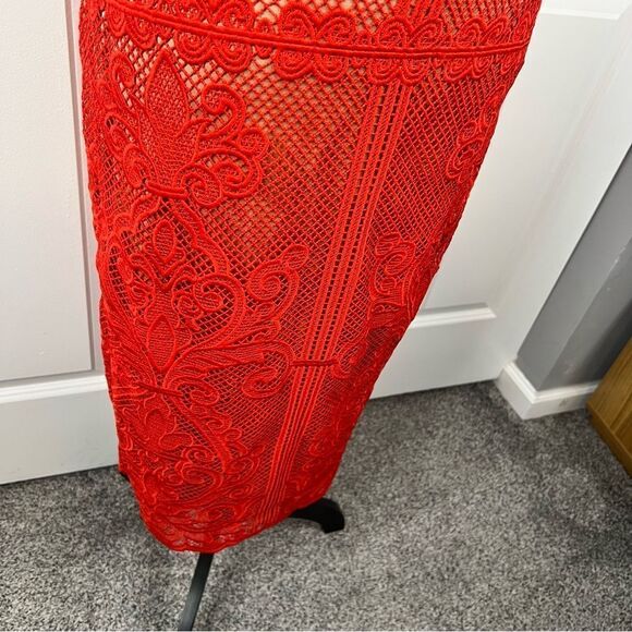 Sz S Stylestalker Stella Midi Off the Shoulder Red Lace Dress $241 MSRP - Picture 11 of 15